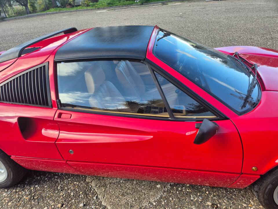 Afbeelding 11/15 van Ferrari 328 GTS (1986)