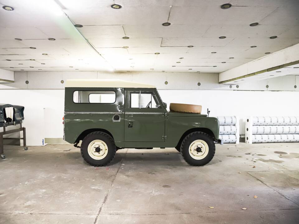 Bild 96/96 von Land Rover 88 (1961)