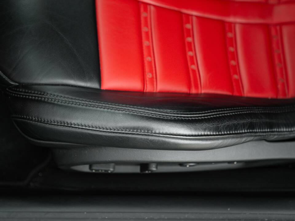 Image 44/50 of Ferrari F12berlinetta (2013)