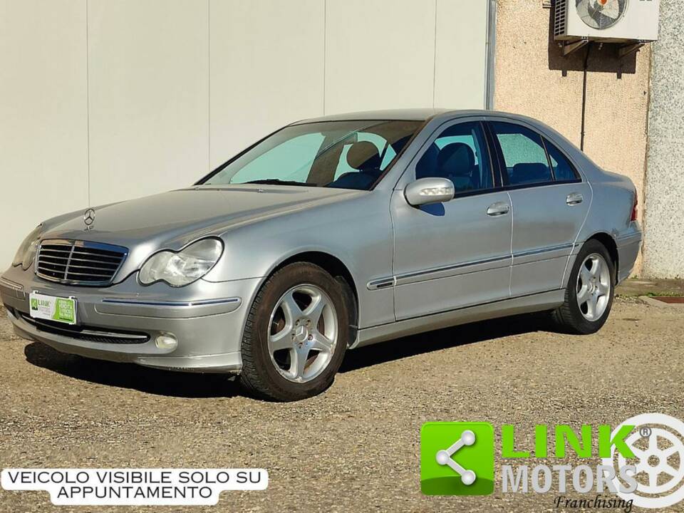 Image 1/10 of Mercedes-Benz C 220 CDI (2000)