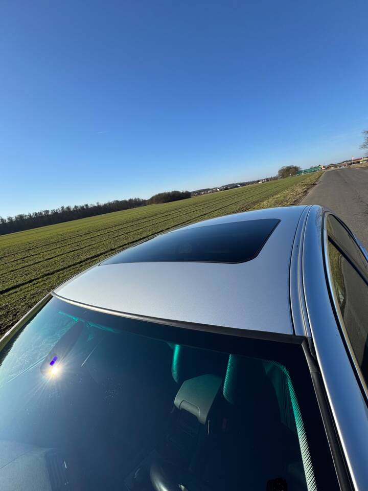 Bild 20/75 von BMW 540i (2001)