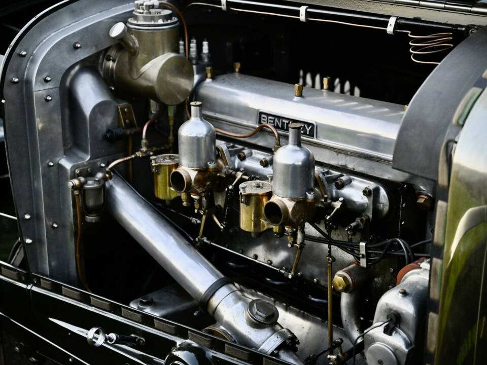 Image 33/50 de Bentley 4 1/2 Litre (1928)