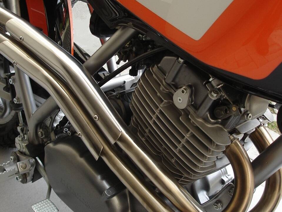 Bild 13/17 von Honda DUMMY (1983)
