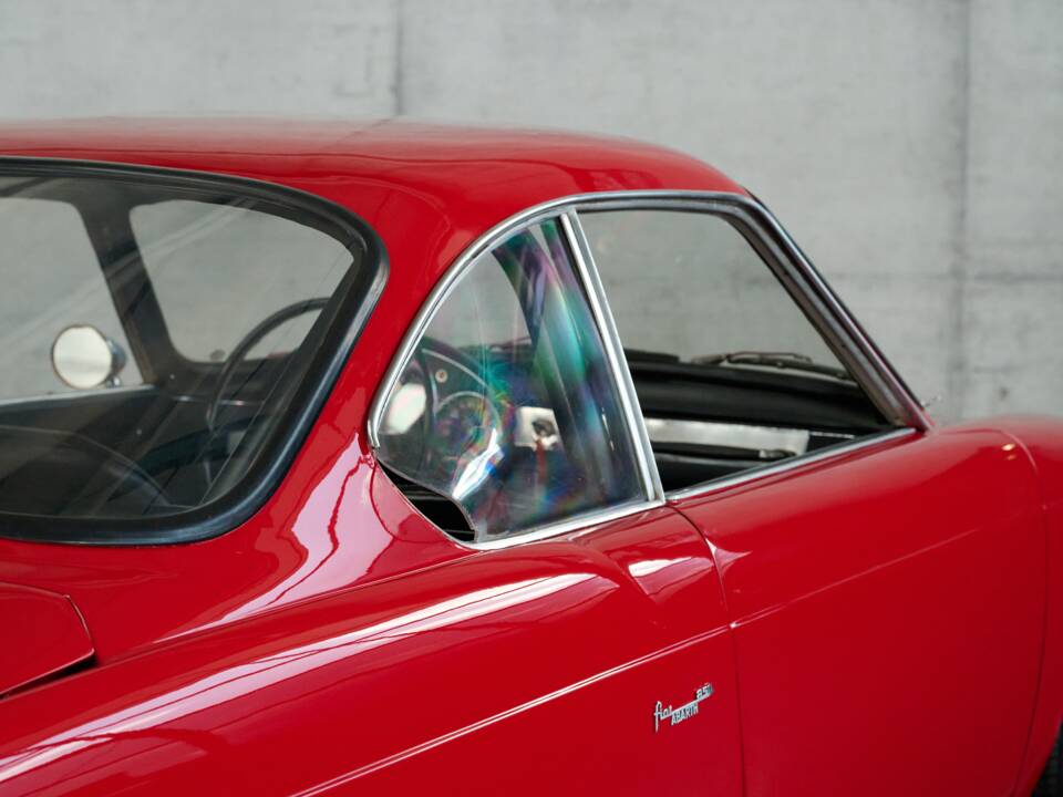 Bild 48/50 von Abarth 850 Scorpione Allemano (1959)
