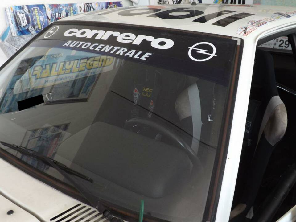 Imagen 34/40 de Opel Ascona 2000 SR (1981)