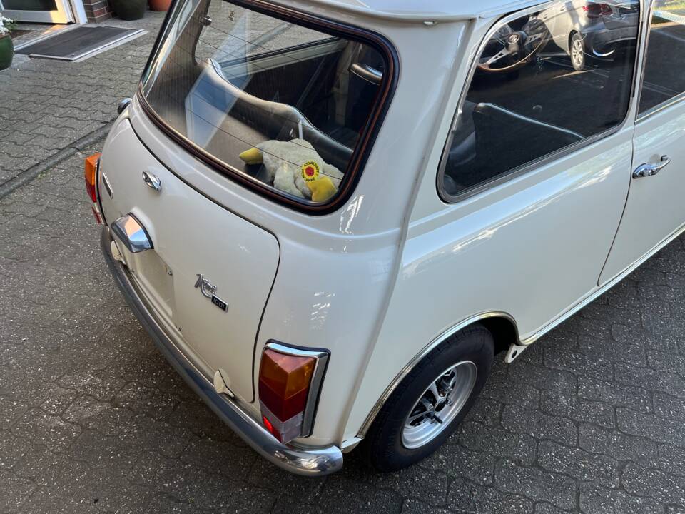 Bild 76/90 von Innocenti Mini 1001 Export (1975)