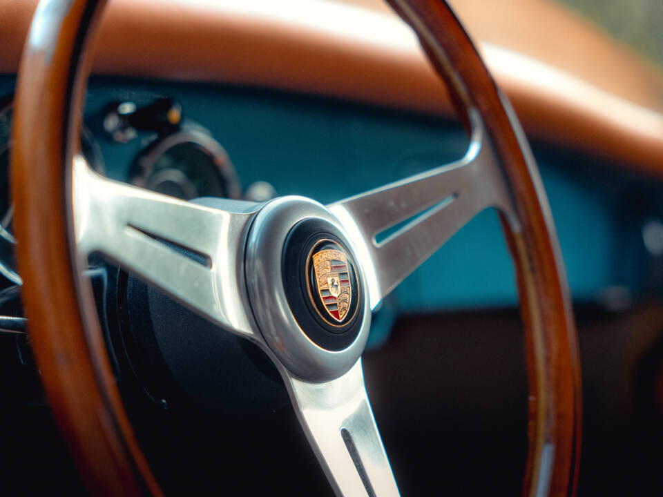 Image 25/86 of Porsche 356 B 1600 Super 90 (1960)