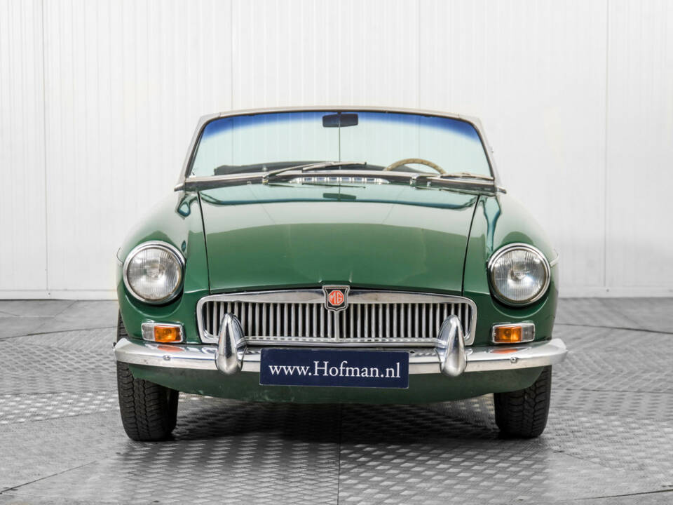 Immagine 14/50 di MG MGB (1965)