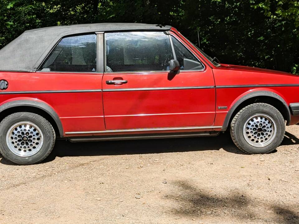 Image 7/20 of Volkswagen Golf Mk I Convertible 1.6 (1985)