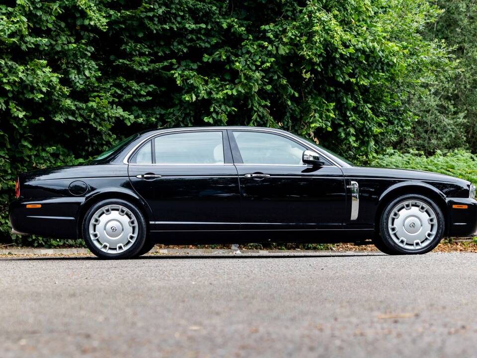 Bild 2/50 von Daimler Super Eight (2008)