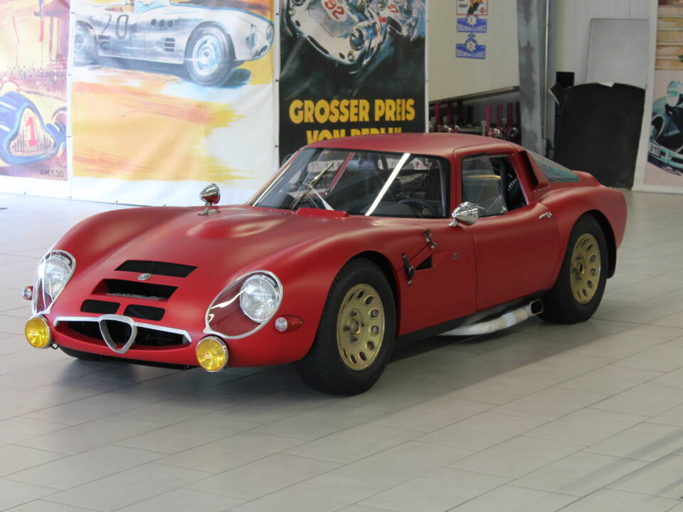 Image 13/15 de Alfa Romeo TZ 2 (1965)