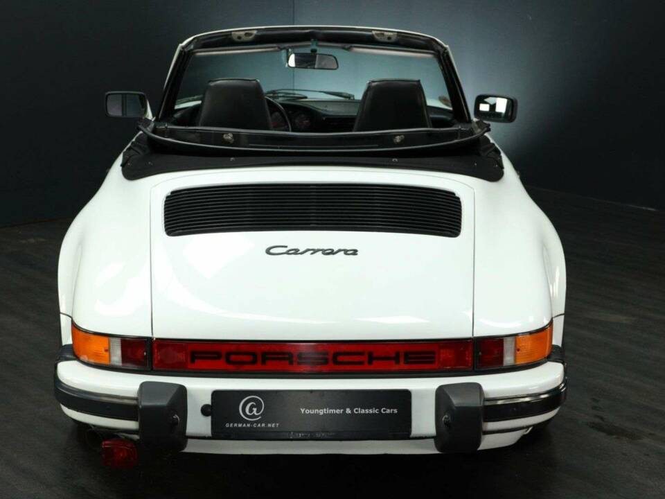 Image 5/30 of Porsche 911 Carrera 3.2 (1986)