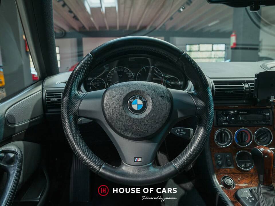 Bild 17/24 von BMW Z3 Coupé 3.0 (2002)