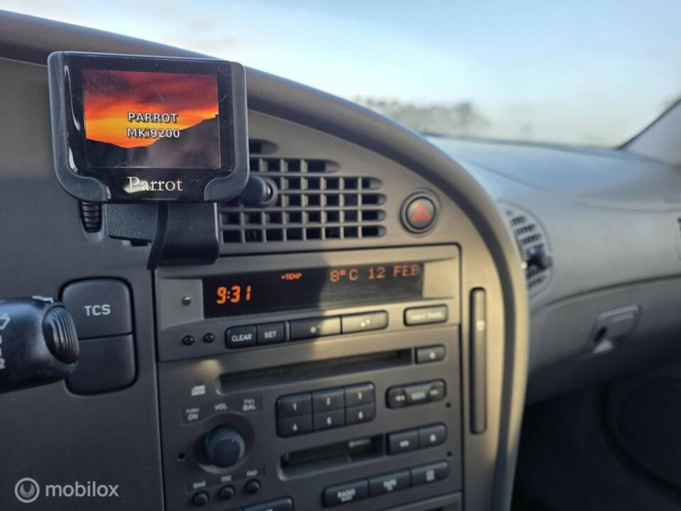 Image 17/37 of Saab 9-5 Hearse (2003)