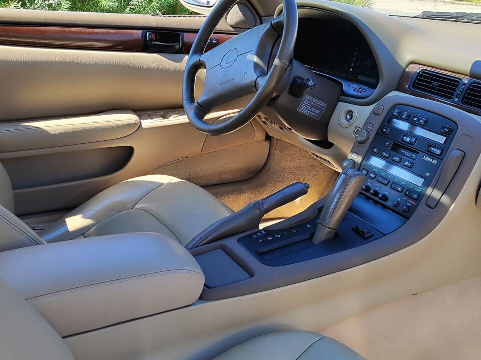 Image 13/36 of Lexus SC 400 (1991)