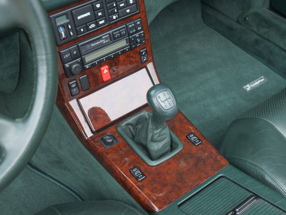 Obraz 48/50 pojazdu Mercedes-Benz 300 SL-24 (1992)