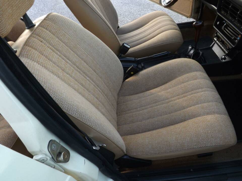 Image 32/50 of Alfa Romeo Giulietta 1.8 (1983)