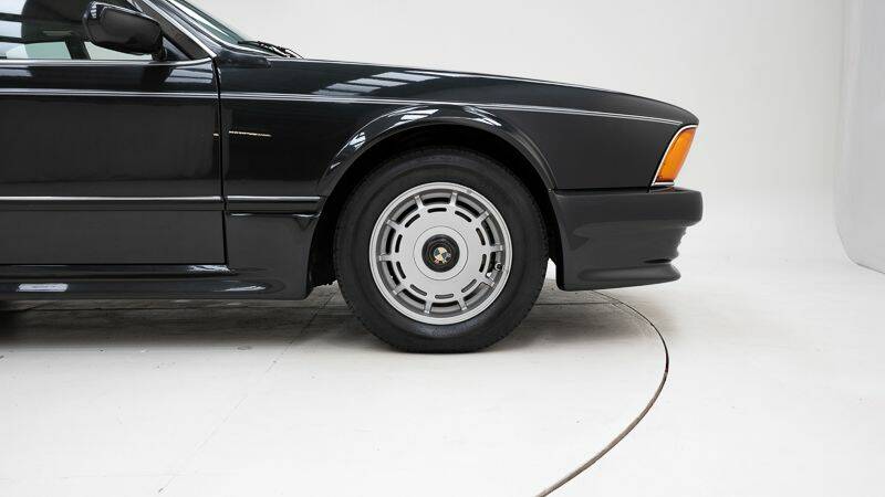 Bild 10/15 von BMW M 635 CSi (1984)