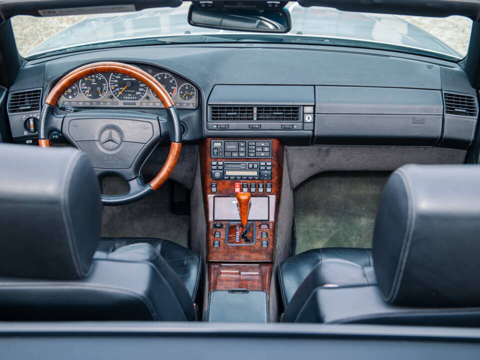Bild 25/38 von Mercedes-Benz SL 600 6.0 AMG (1994)