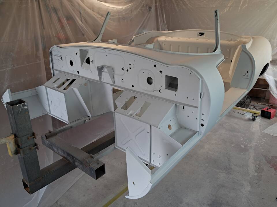 Image 60/74 of Jaguar E-Type 3.8 Flat Floor (1961)