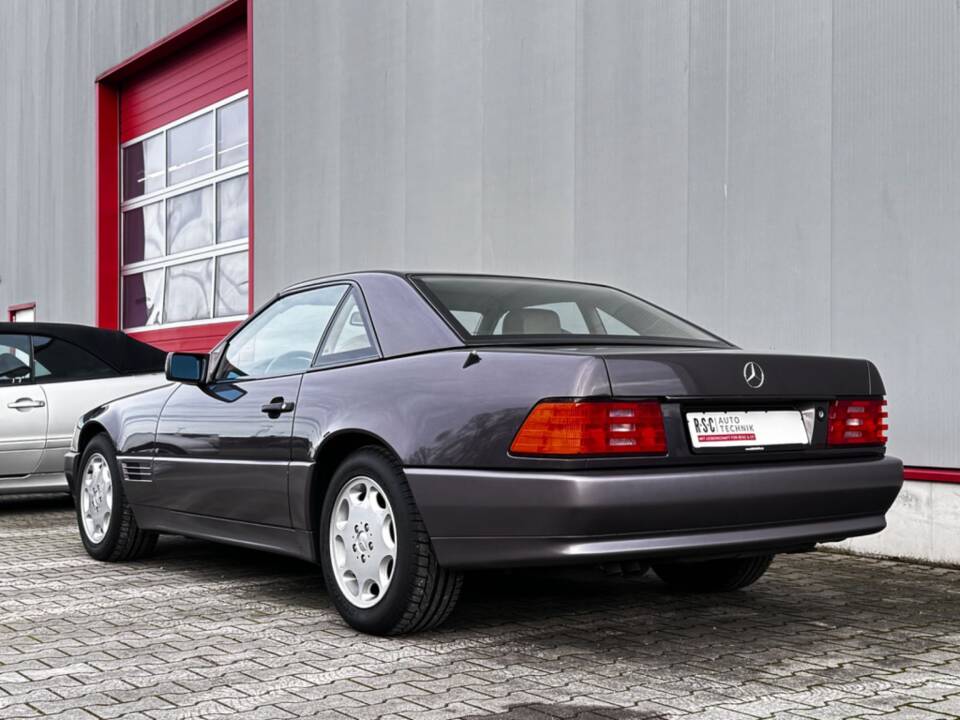Bild 3/31 von Mercedes-Benz SL 320 (1994)