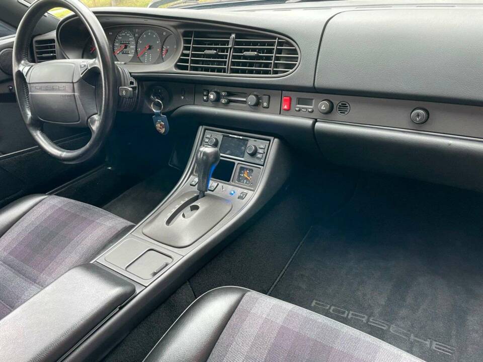Bild 15/20 von Porsche 968 (1992)