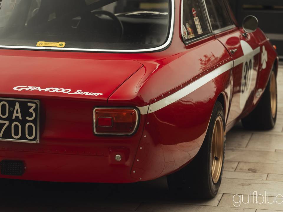 Immagine 8/49 di Alfa Romeo Giulia GTA 1300 Junior (1968)