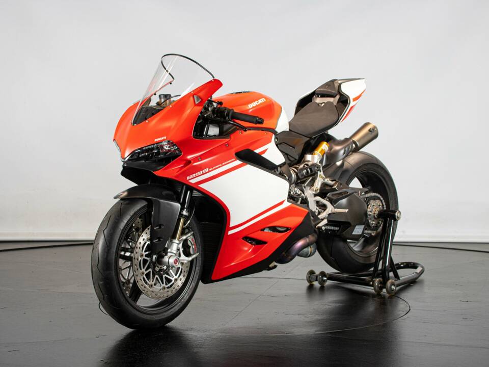 Bild 6/50 von Ducati DUMMY (2018)