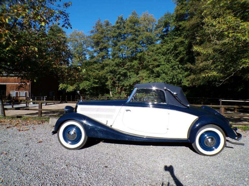 Afbeelding 4/17 van Mercedes-Benz 170 V Cabriolet A (1949)