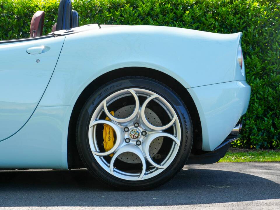 Image 9/40 of Alfa Romeo 8C Spider (2009)