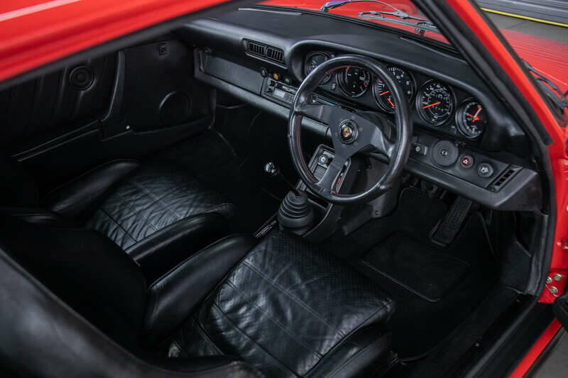 Immagine 2/38 di Porsche 911 Turbo 3.3 (1980)