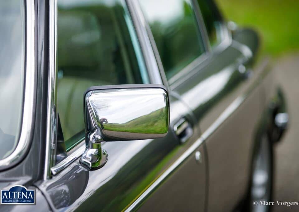 Image 34/57 de Jaguar XJ 12 (1986)