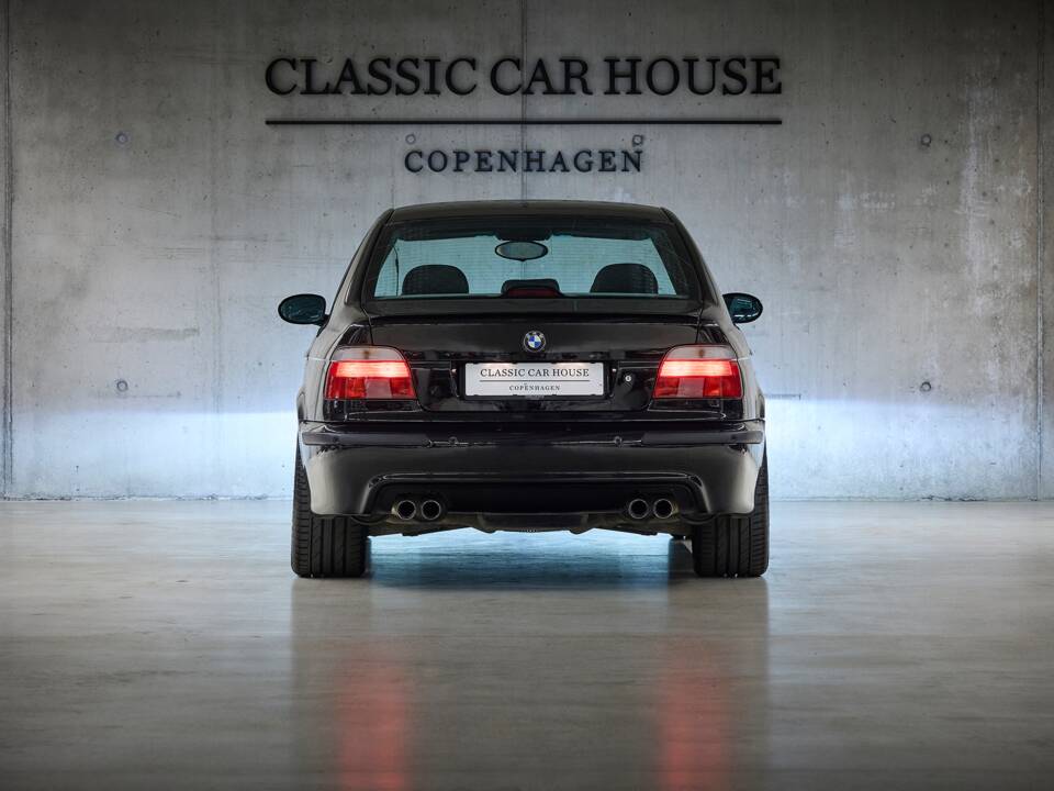 Image 9/99 of BMW M5 (2000)