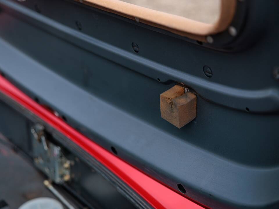 Image 19/50 of Mercedes-Benz 420 SL (1988)
