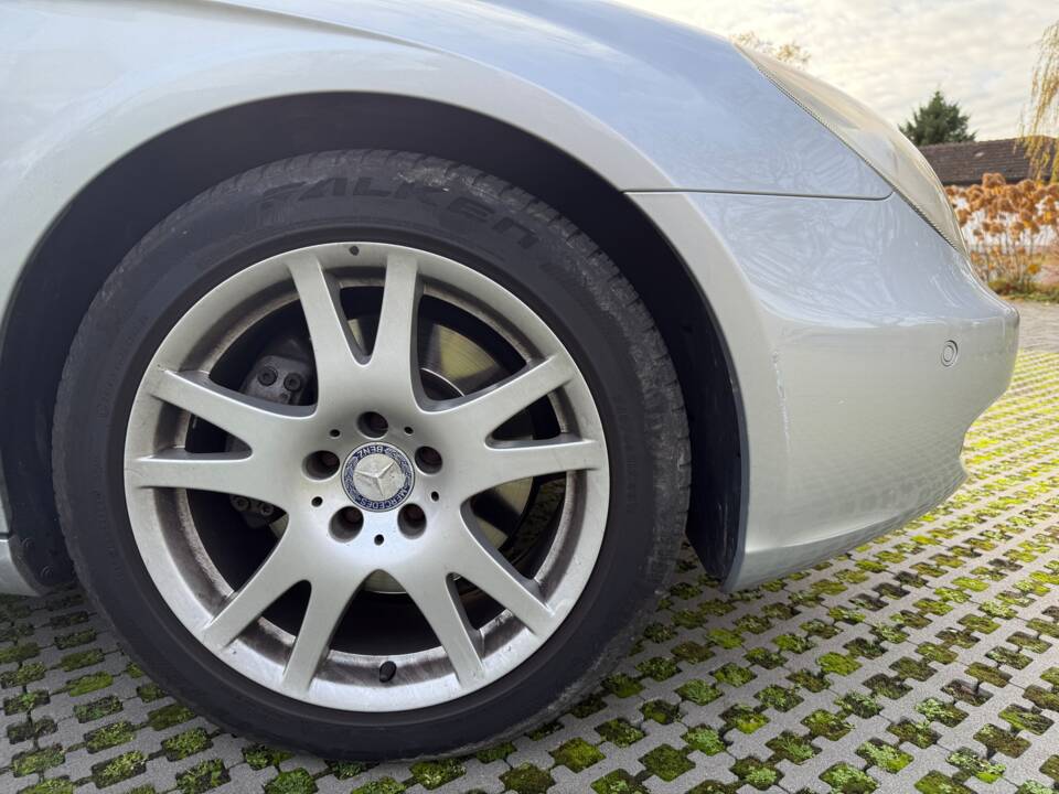 Bild 9/51 von Mercedes-Benz CLS 350 (2005)