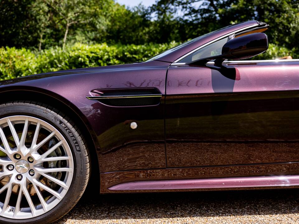 Bild 34/50 von Aston Martin V8 Vantage Roadster (2008)