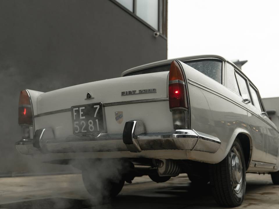 Imagen 6/50 de FIAT 2300 (1964)