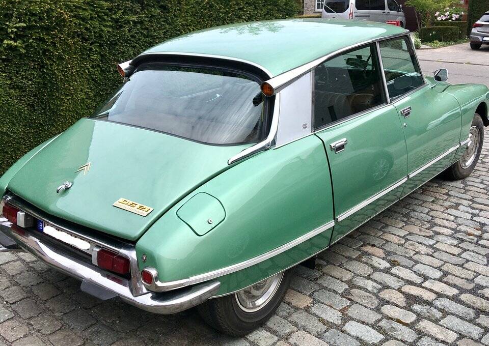 Image 5/8 of Citroën DS 21 IE Pallas (1972)