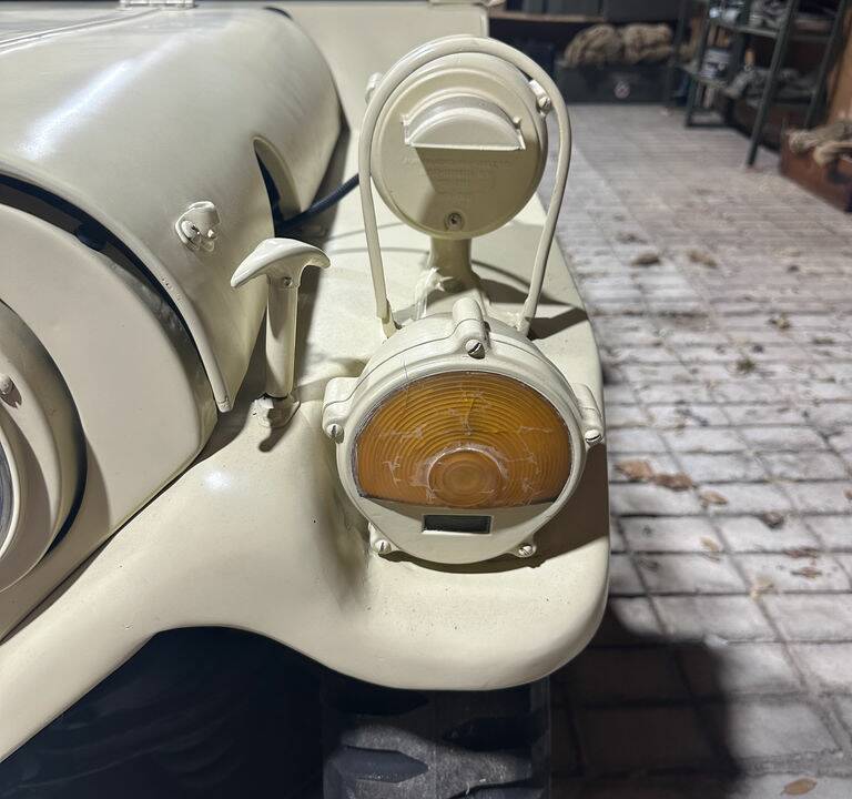 Immagine 4/8 di Ford M 151 A2 (Mutt) (1978)