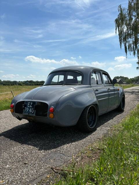 Image 3/20 of Renault Dauphine Export (1965)