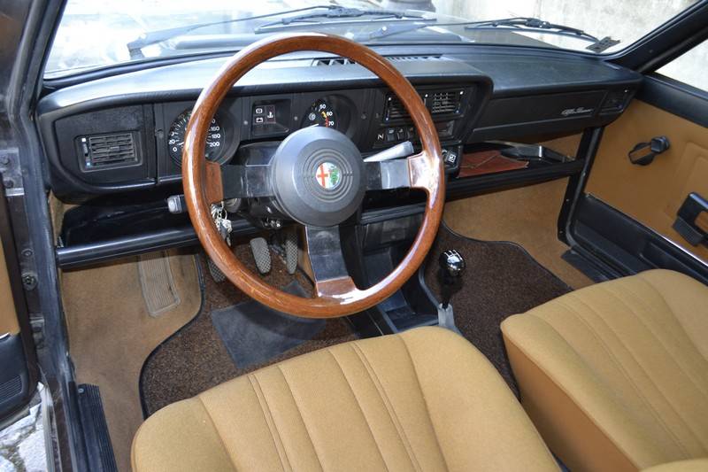 Bild 45/68 von Alfa Romeo Alfasud 1.2 (1981)