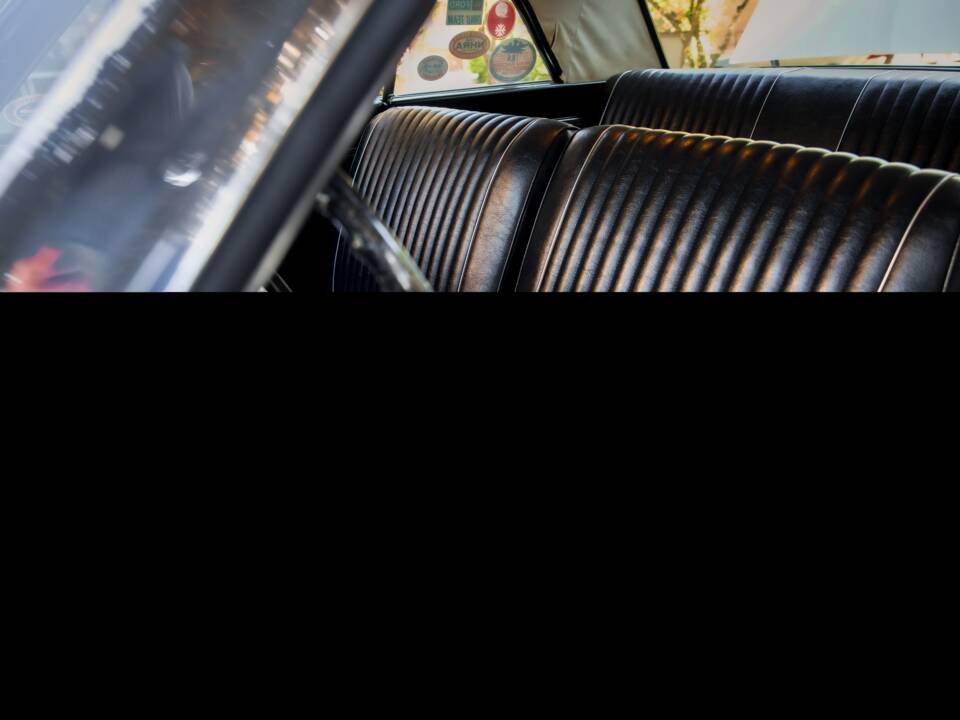 Bild 44/89 von Ford Fairlane 500 (1963)