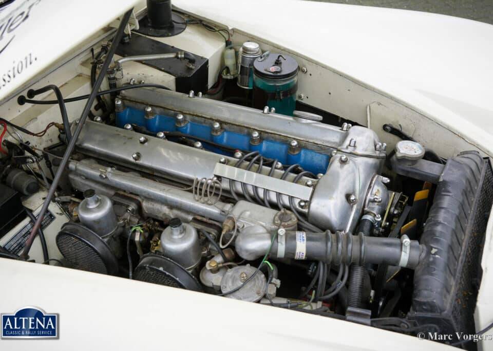 Image 36/43 of Jaguar XK 150 3.8 S FHC (1960)