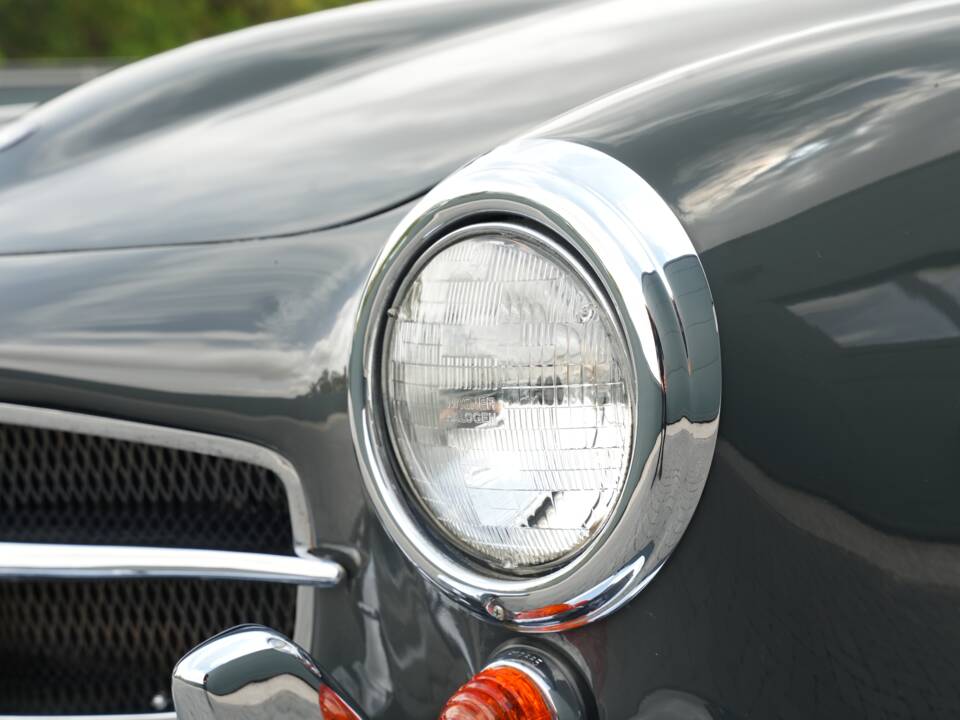 Image 34/50 de Mercedes-Benz 190 SL (1961)