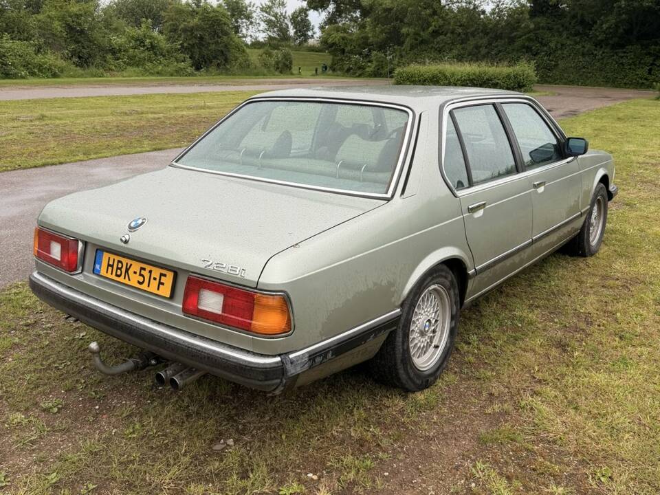 Bild 5/8 von BMW 728i (1983)
