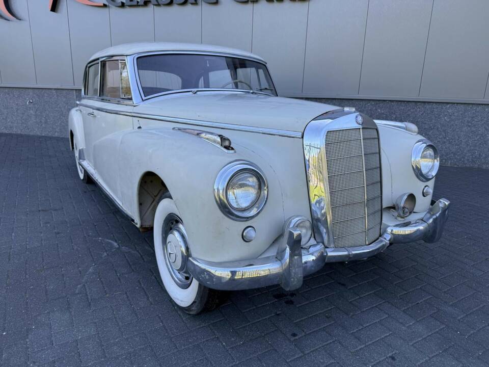 Afbeelding 12/50 van Mercedes-Benz 300 c (1956)