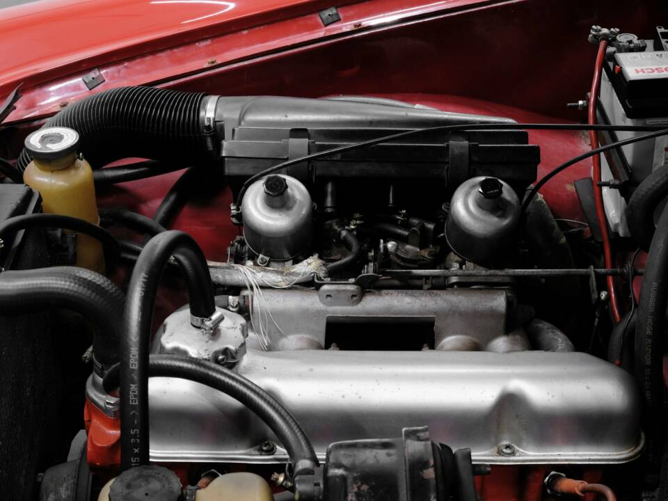 Image 22/41 of Volvo P 122 S (1966)