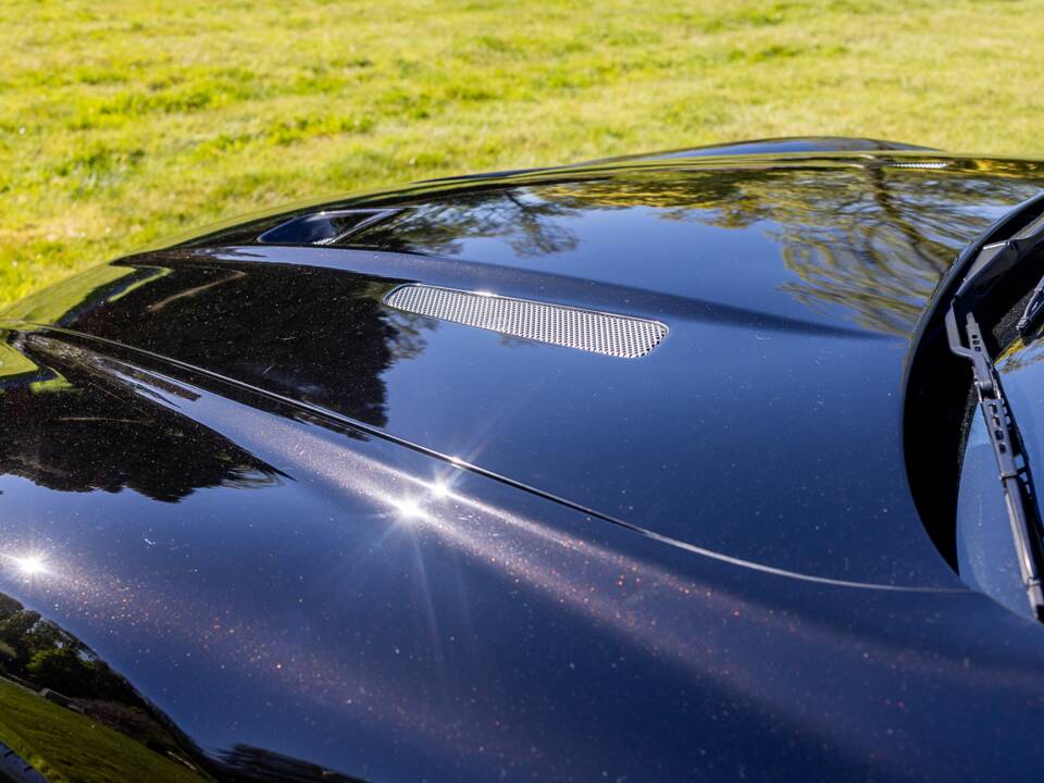 Image 3/39 of Aston Martin DBS Volante (2011)