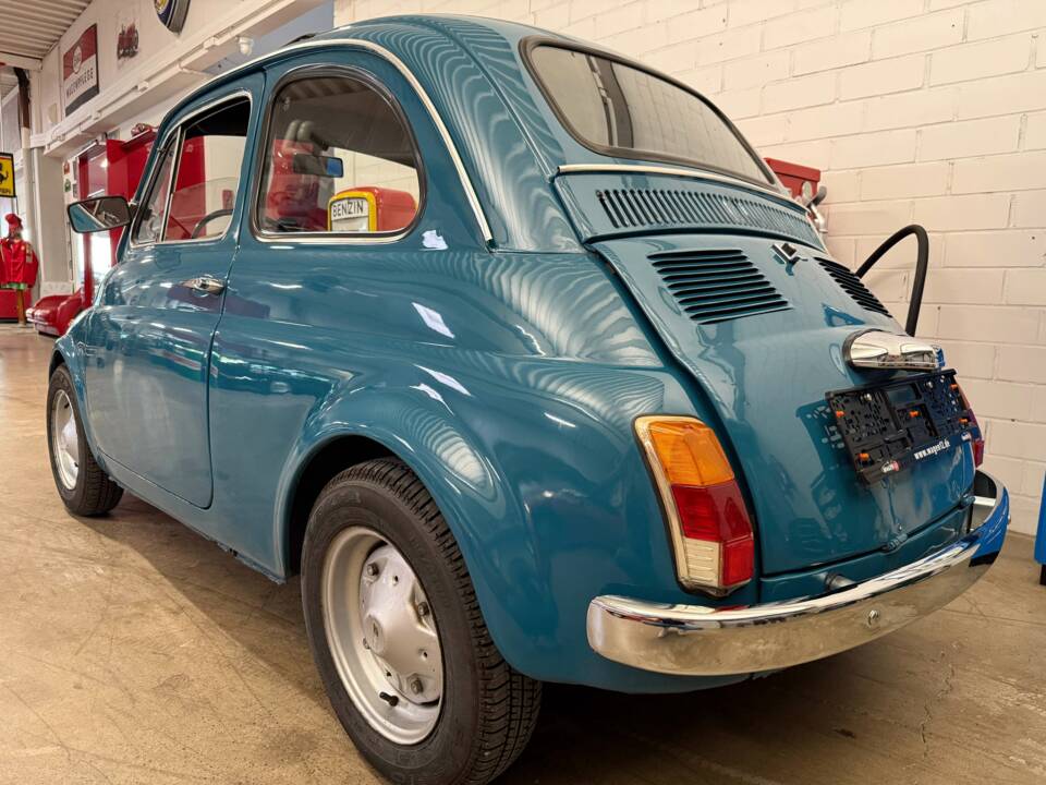 Image 15/17 of FIAT 500 L (1970)