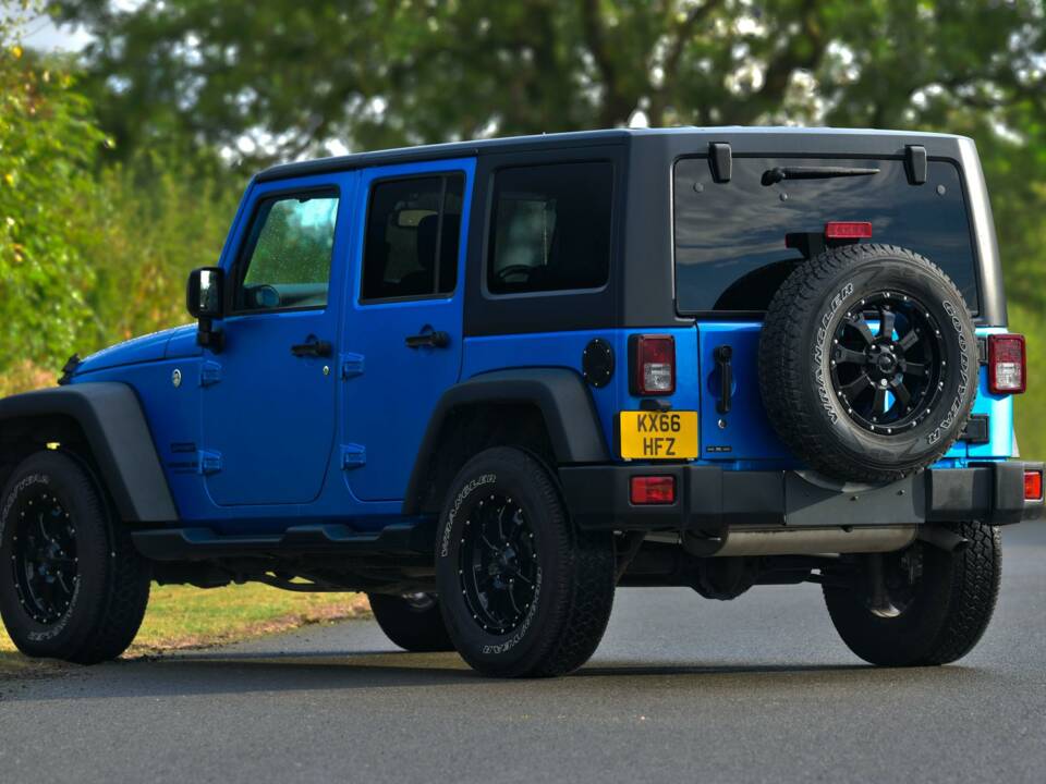 Bild 12/50 von Jeep Wrangler 3.8 &quot;75th Aniversary&quot; (2016)